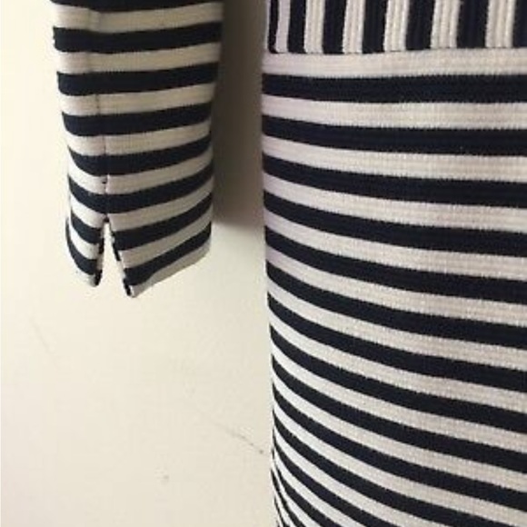 Madewell striped 3/4 sleeve top with zipper back and split seams XS - Picture 6 of 12